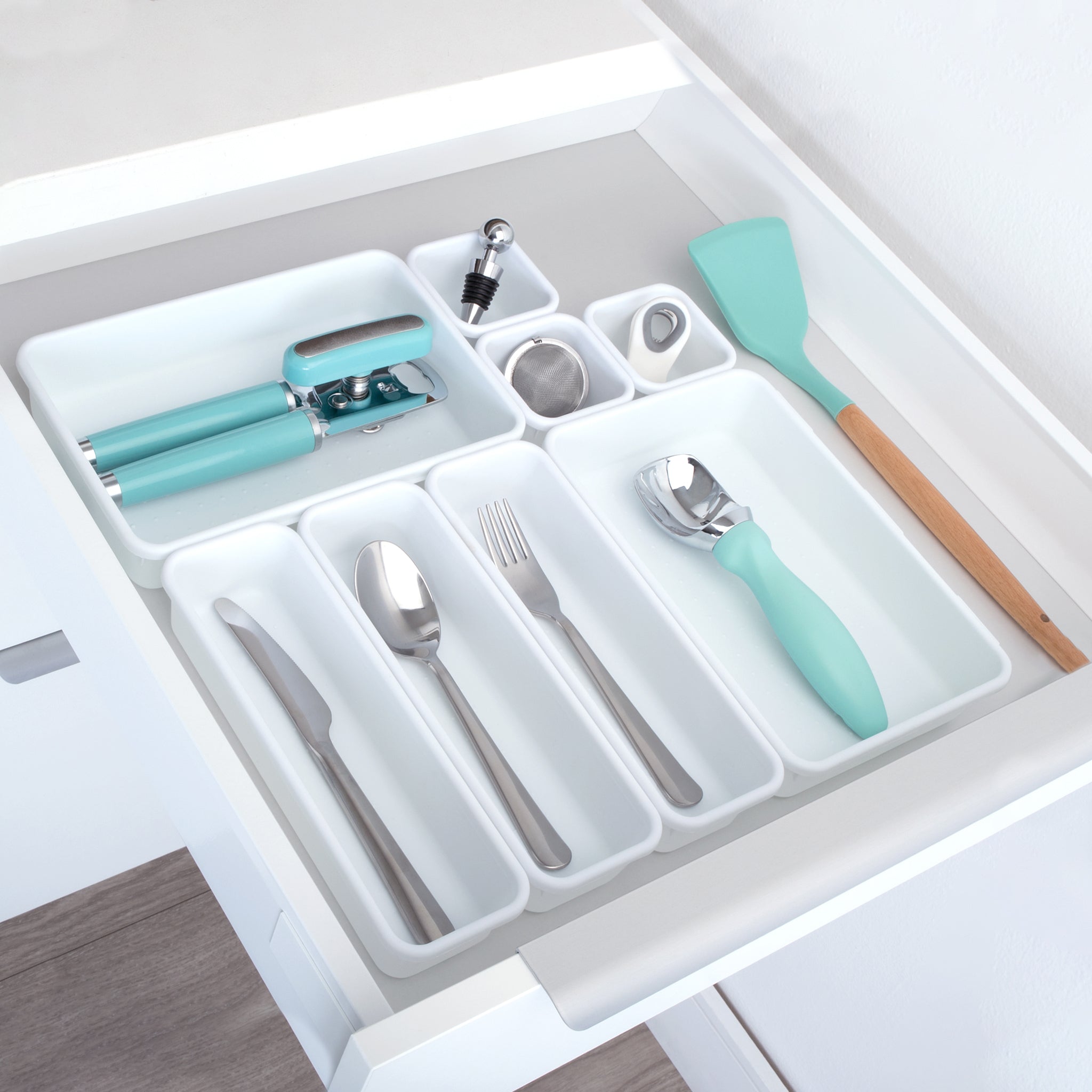  Smart Design Interlocking Drawer Organizer - 8 Piece Set - BPA  Free - Utensils, Flatware, Office, Personal Care, or Makeup Storage -  Kitchen - Graphite Gray